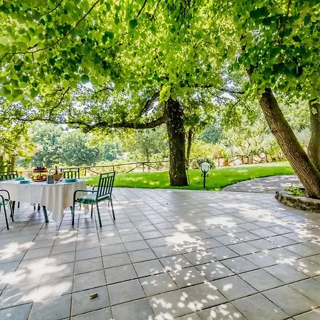 Country House Di Campo Stivaletto Nepi Exterior photo